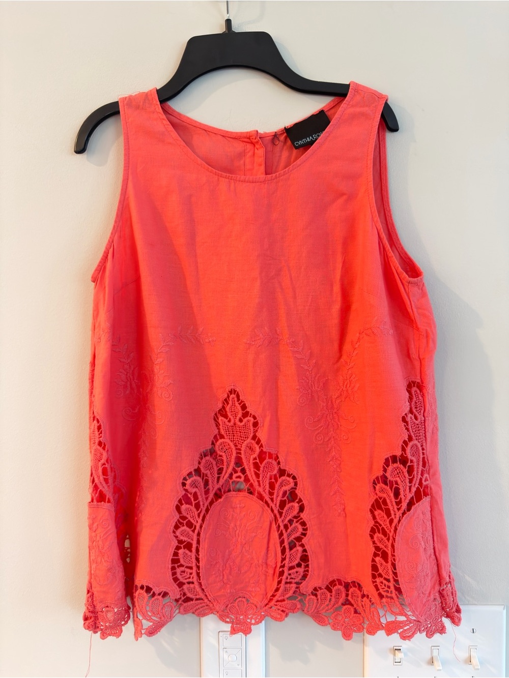 Casual Crochet-Hem Sleeveless Top - Coral